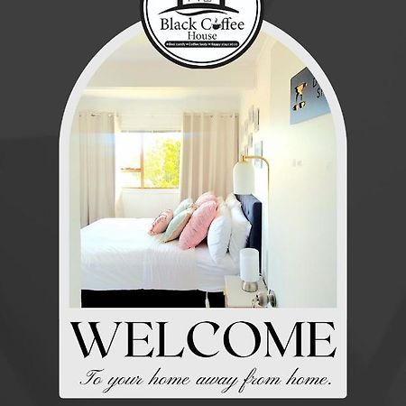 Black Coffee House Auckland Extérieur photo